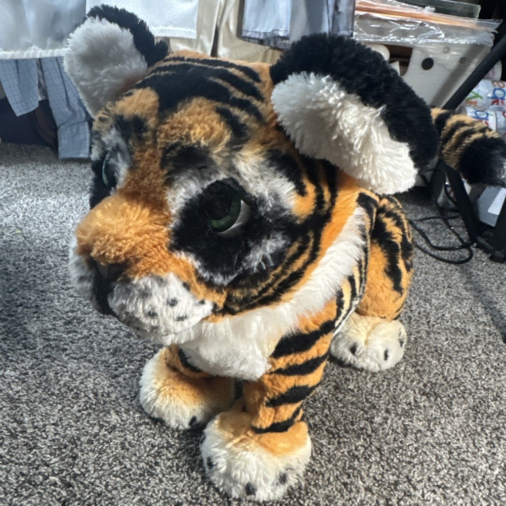 Hasbro FurReal Friends Roarin' Tyler, the Playful Tiger Interactive Plush Tested